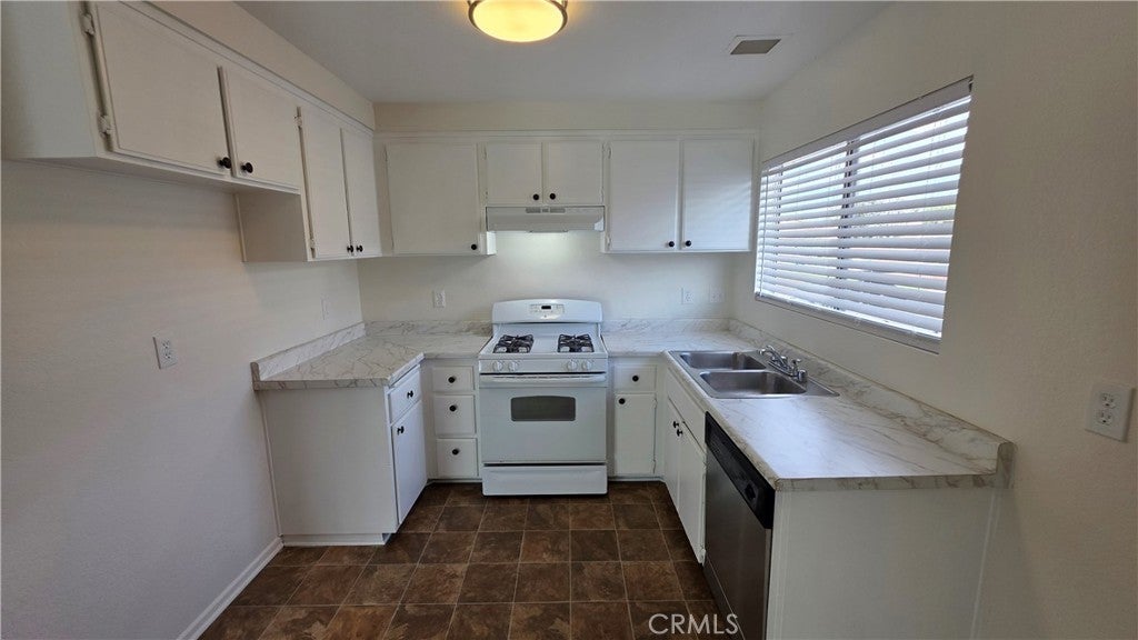 Photo of Listing #CV25223774