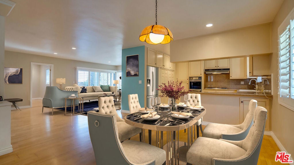 Photo of Listing #25596819