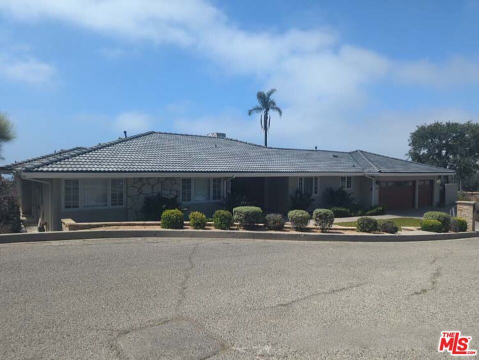 Photo of Listing #25596923