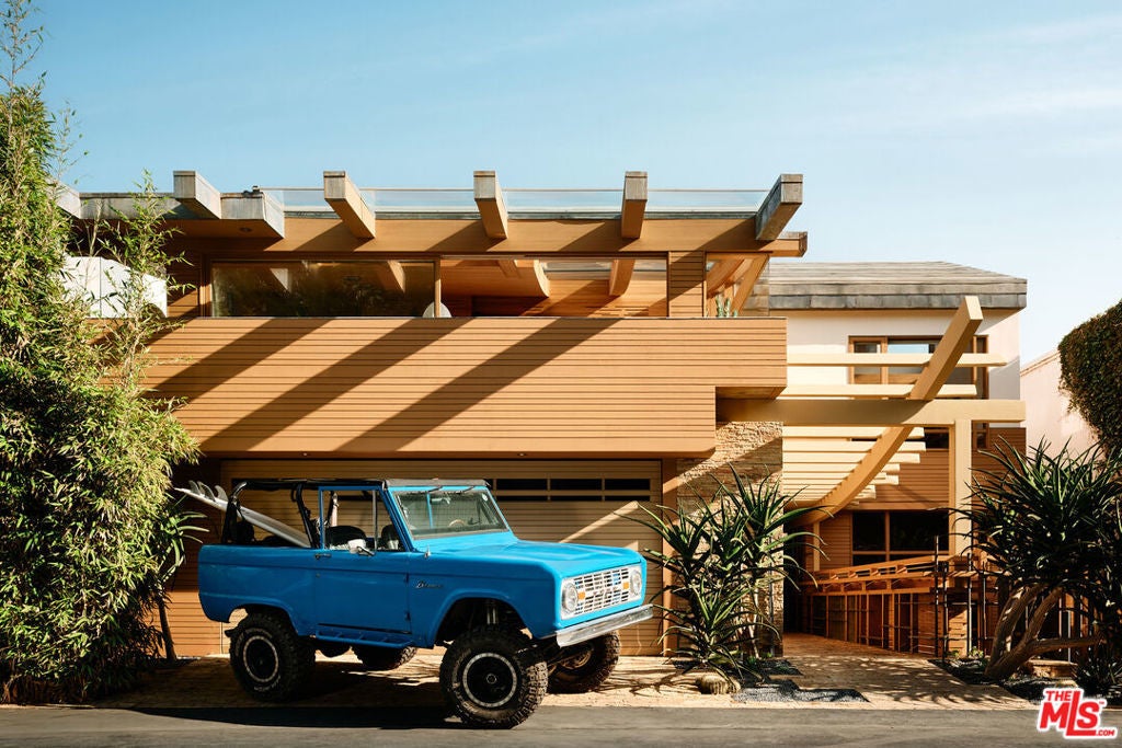 Photo of Listing #25596719