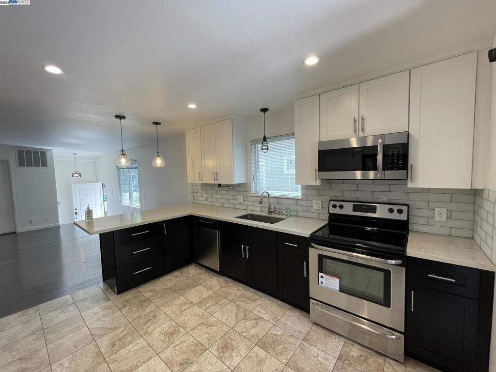 Photo of Listing #41112756