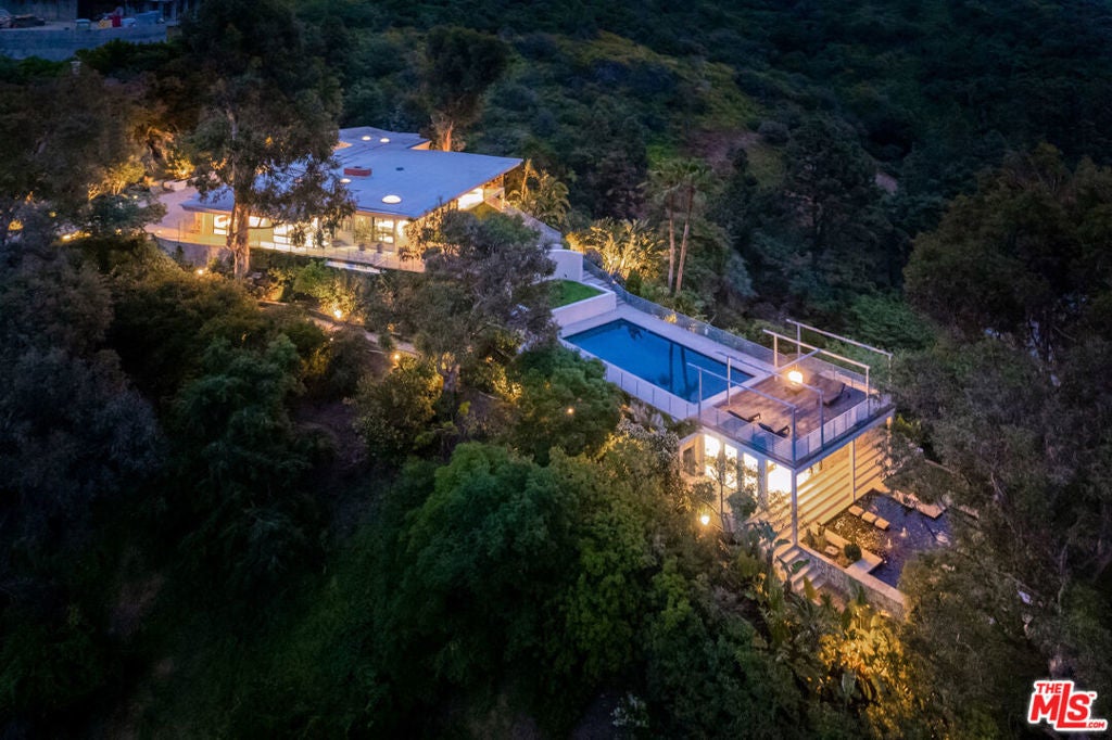 Photo of Listing #25597619