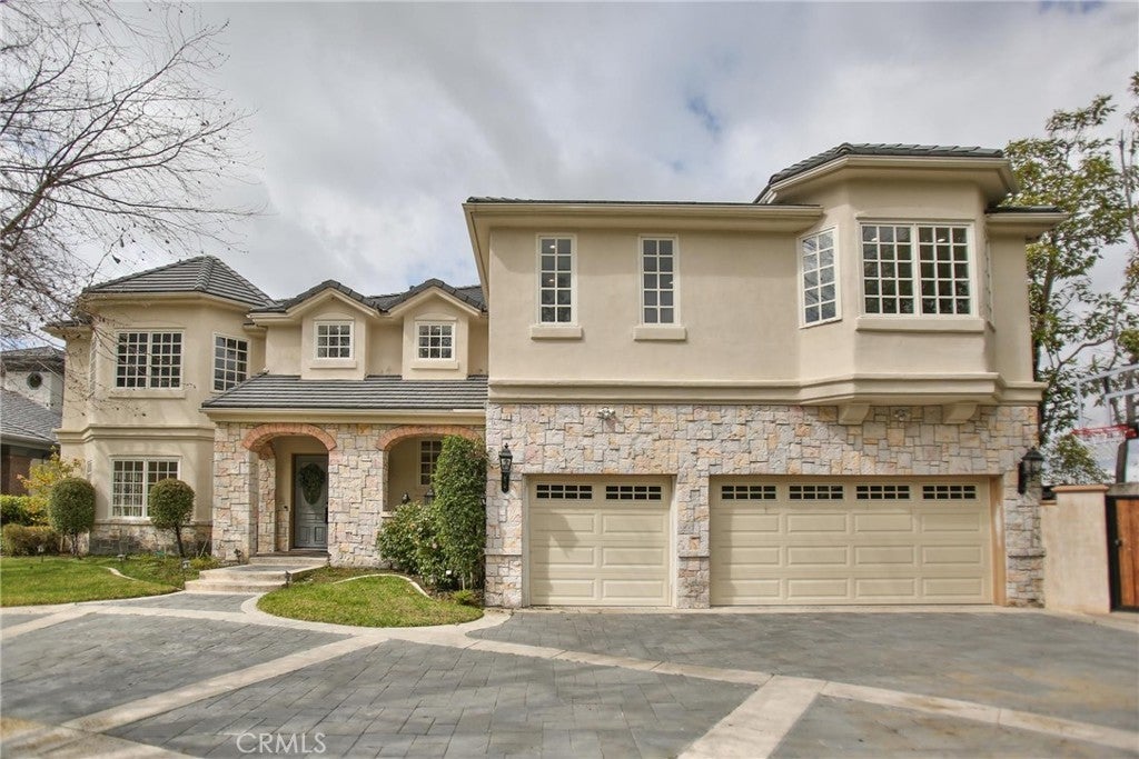 Photo of Listing #OC25226593