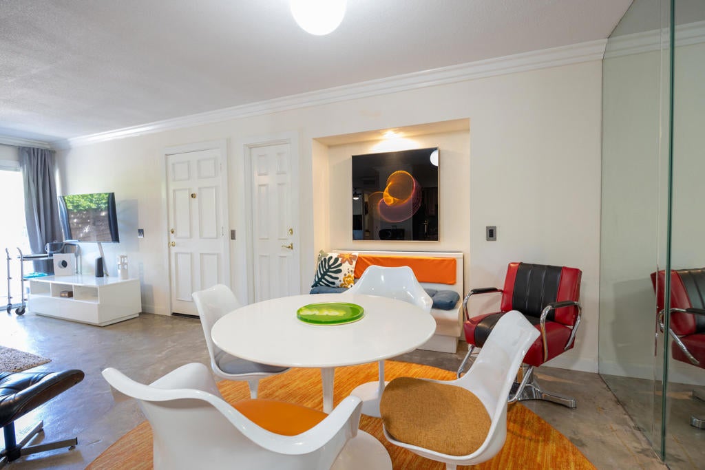 Photo of Listing #219136185DA