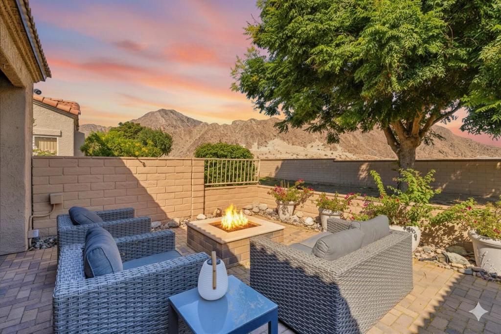 48137 Vista Cielo, La Quinta