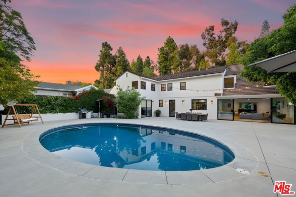 Photo of Listing #25600371