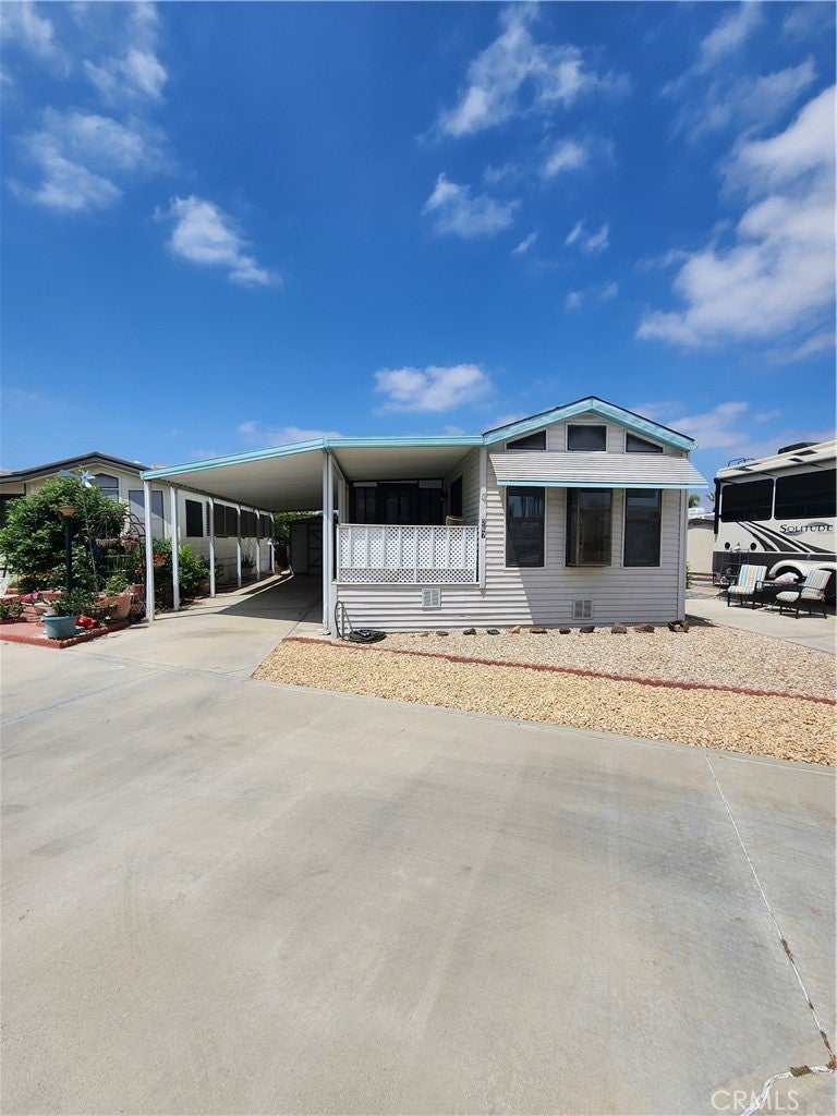 Photo of Listing #IV25231785