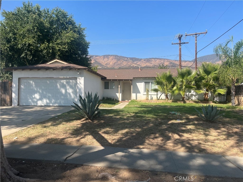 Photo of Listing #TR25233100