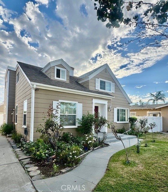 Photo of Listing #DW25233155