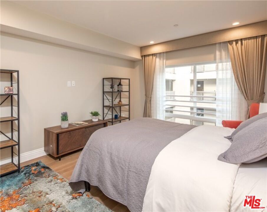 Photo of Listing #25602453