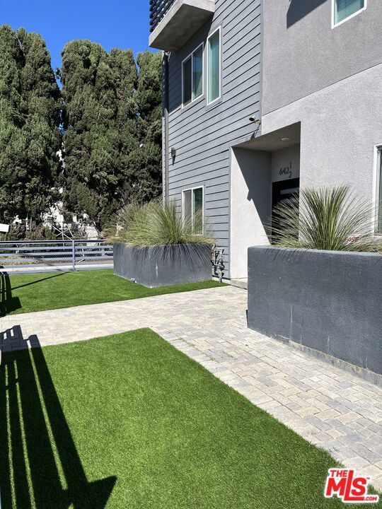 Photo of Listing #25601527