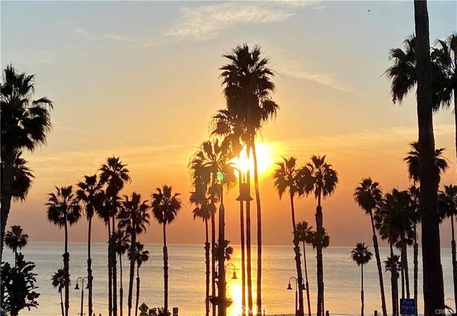 251 Avenida Del Mar # A, San Clemente.