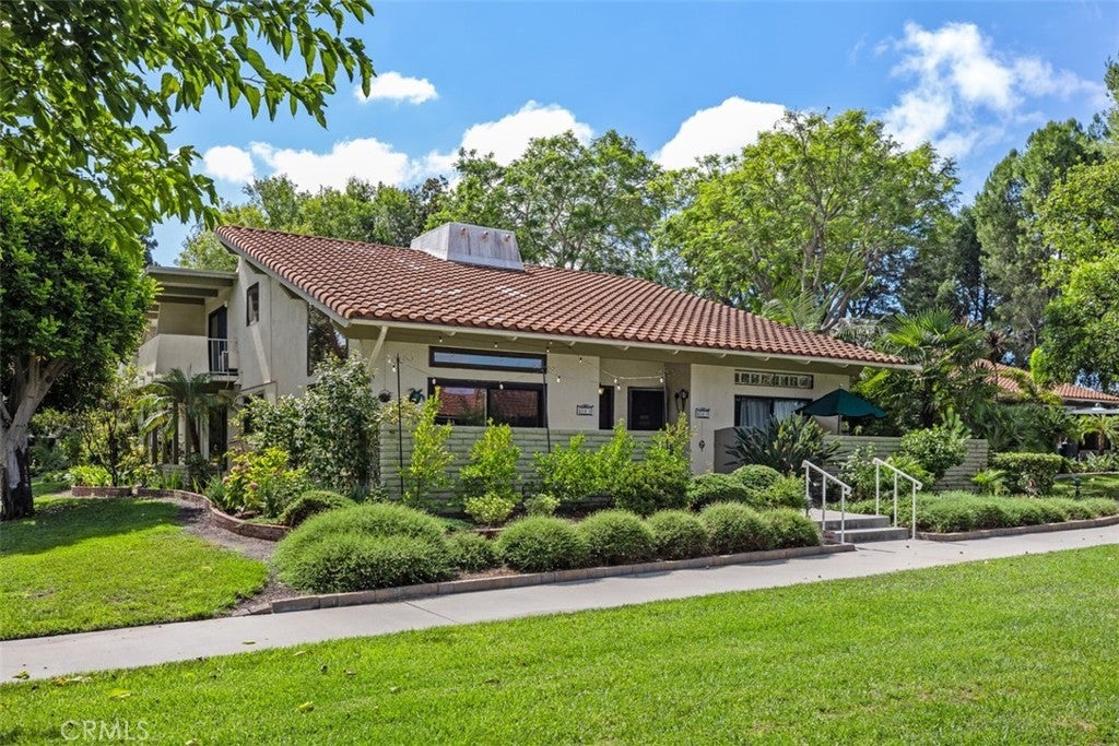 Photo of Listing #OC25220230