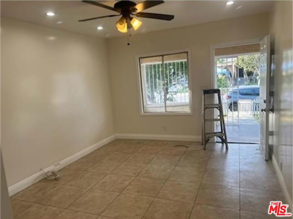 Photo of Listing #25598981