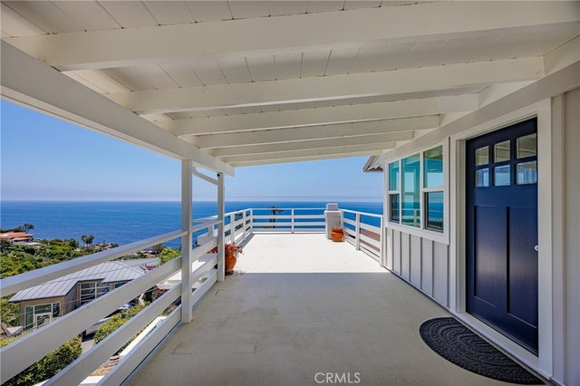 2260 Crestview Drive # B, Laguna Beach