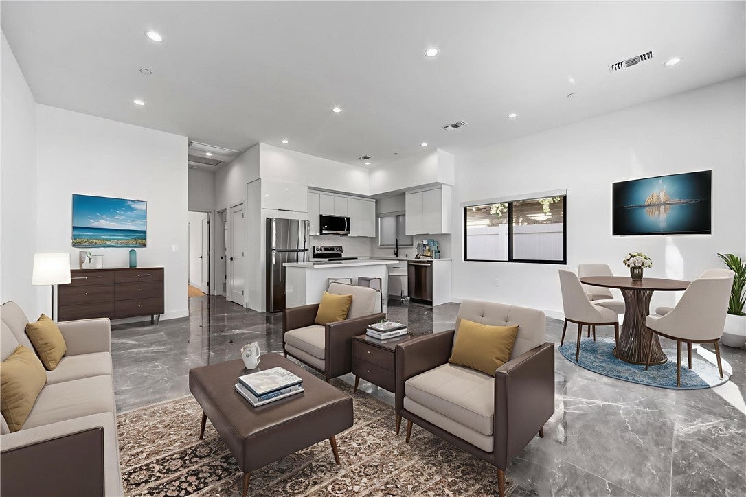 Photo of Listing #GD25235528