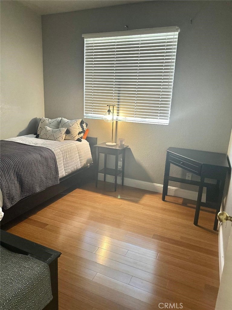 Photo of Listing #IV25235753