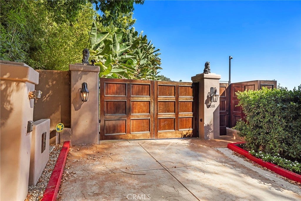 Photo of Listing #NP25159214