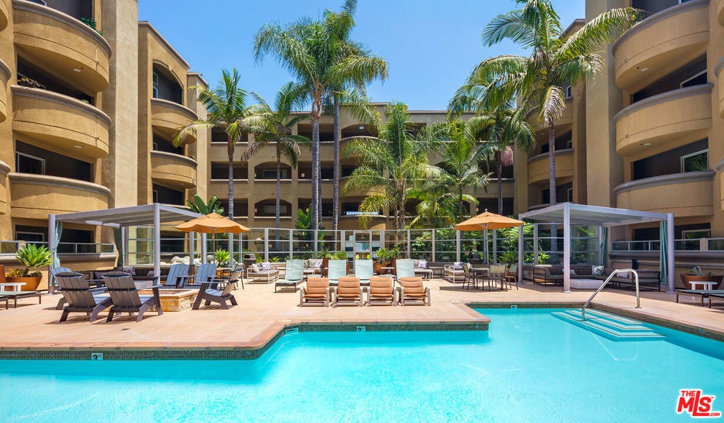 Photo of Listing #25604043