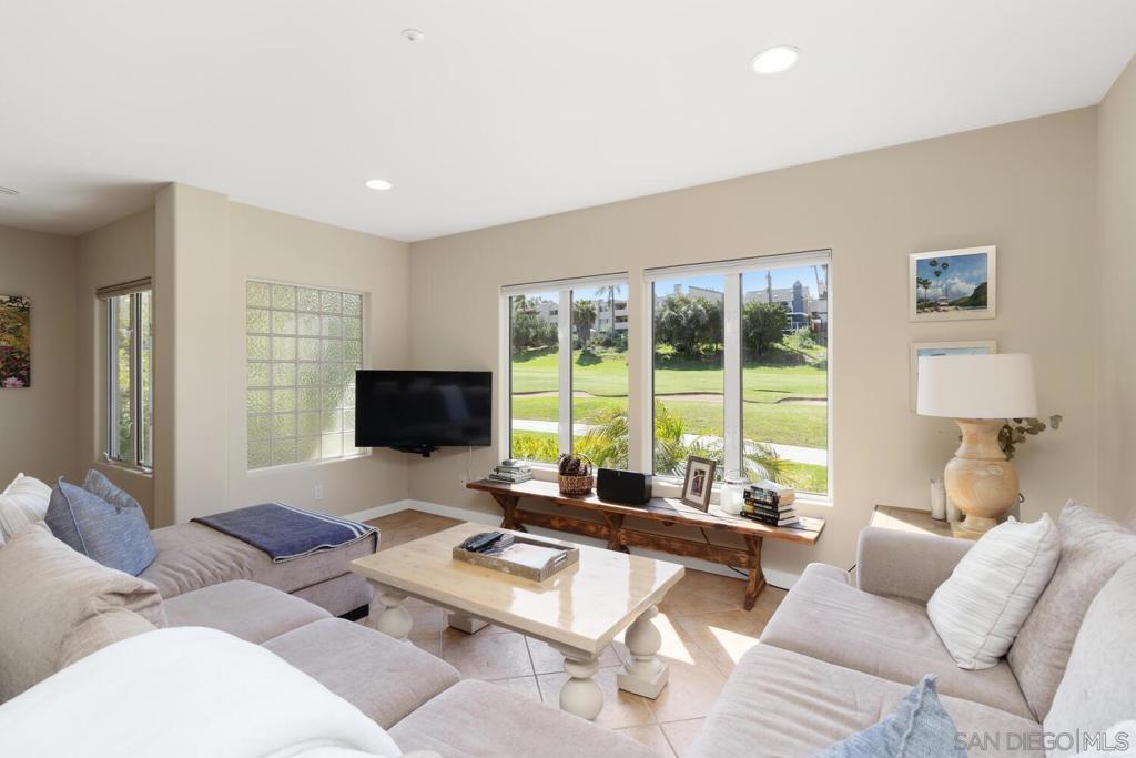 Photo of Listing #250041277SD