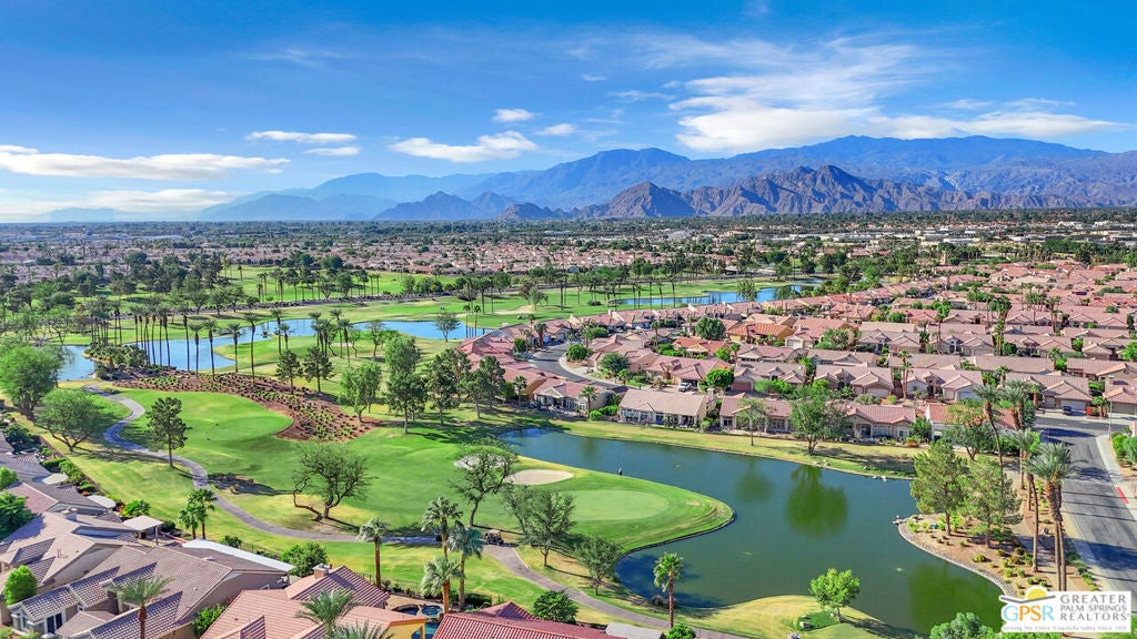 Photo of Listing #25604393PS