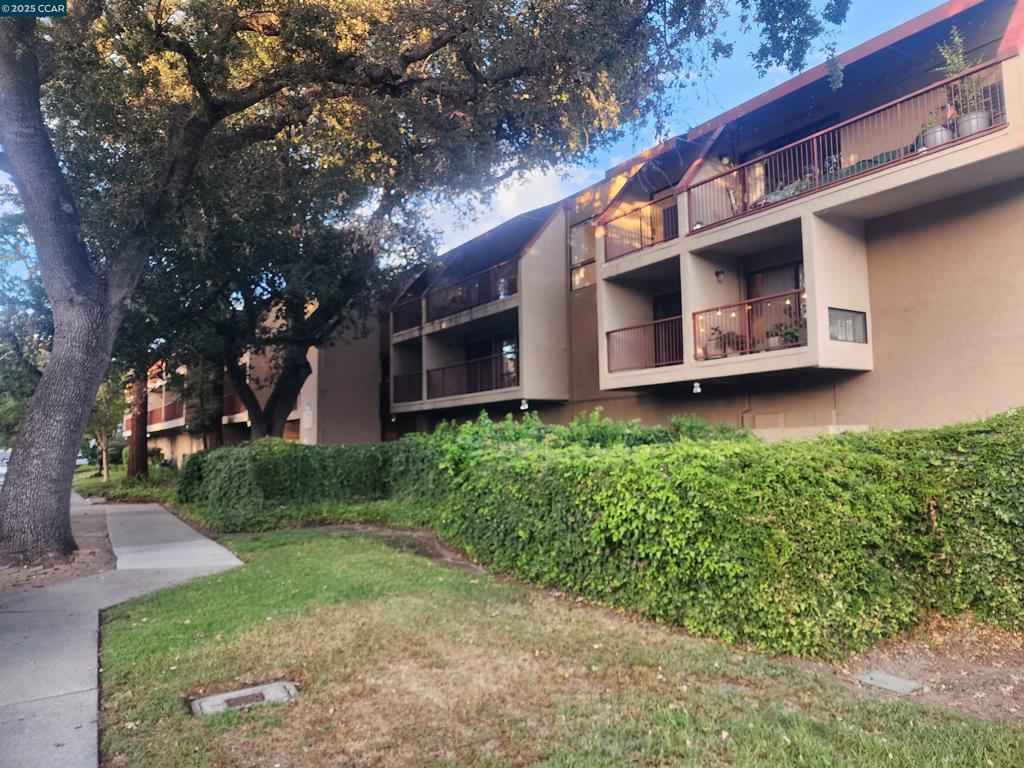 Photo of Listing #41114450