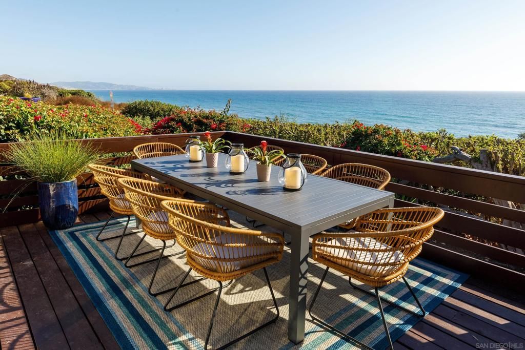 110 8th St, Del Mar