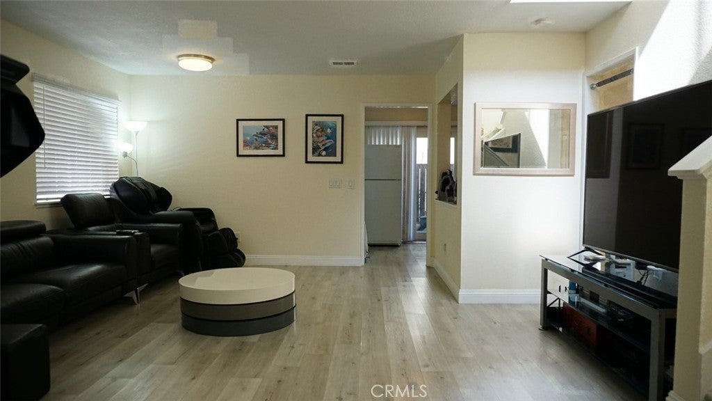 Photo of Listing #GD25237925