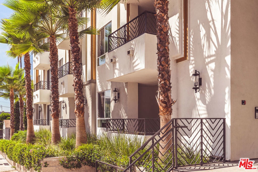 Photo of Listing #25605741