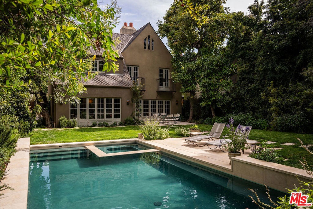 Photo of Listing #25605525