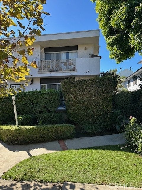 Photo of Listing #SR25239428