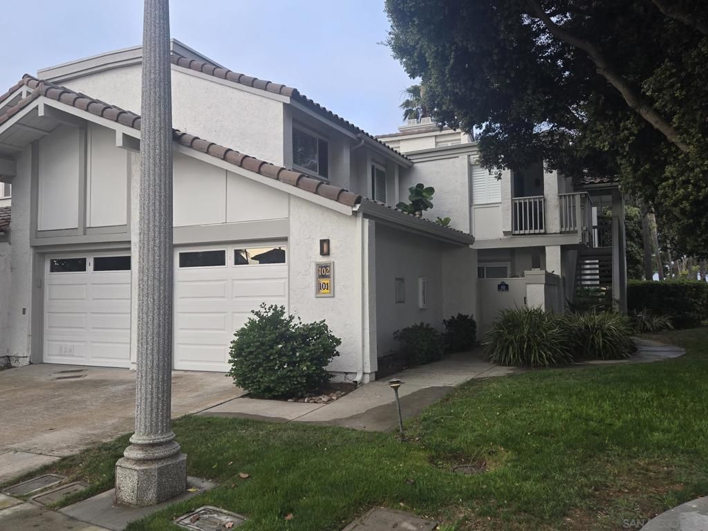 101 Kingston Court West, Coronado