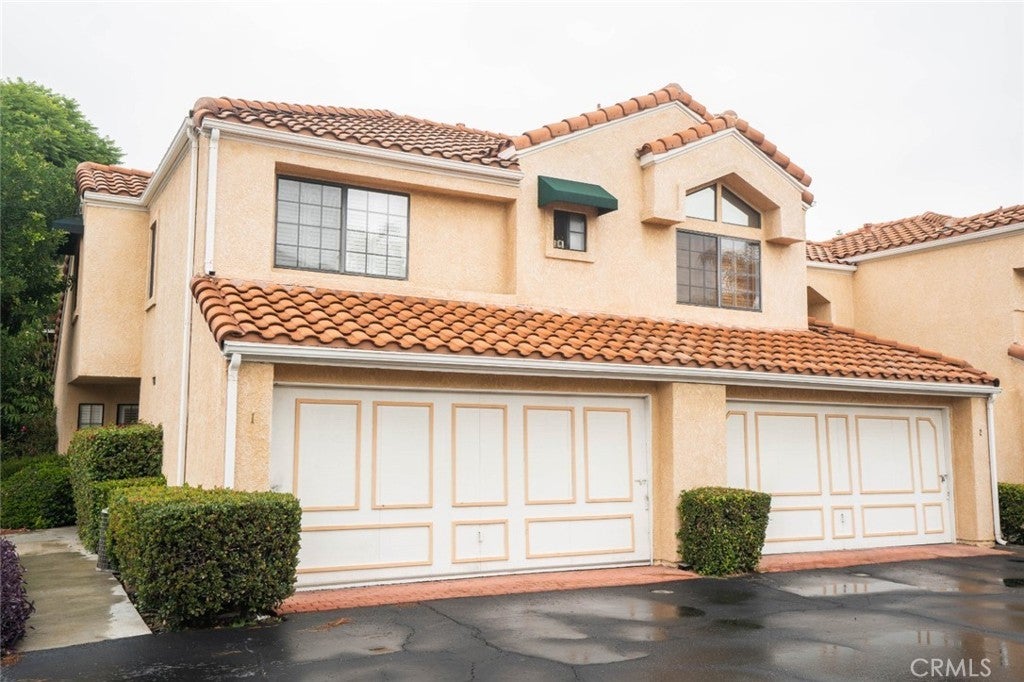 Photo of Listing #SR25239802