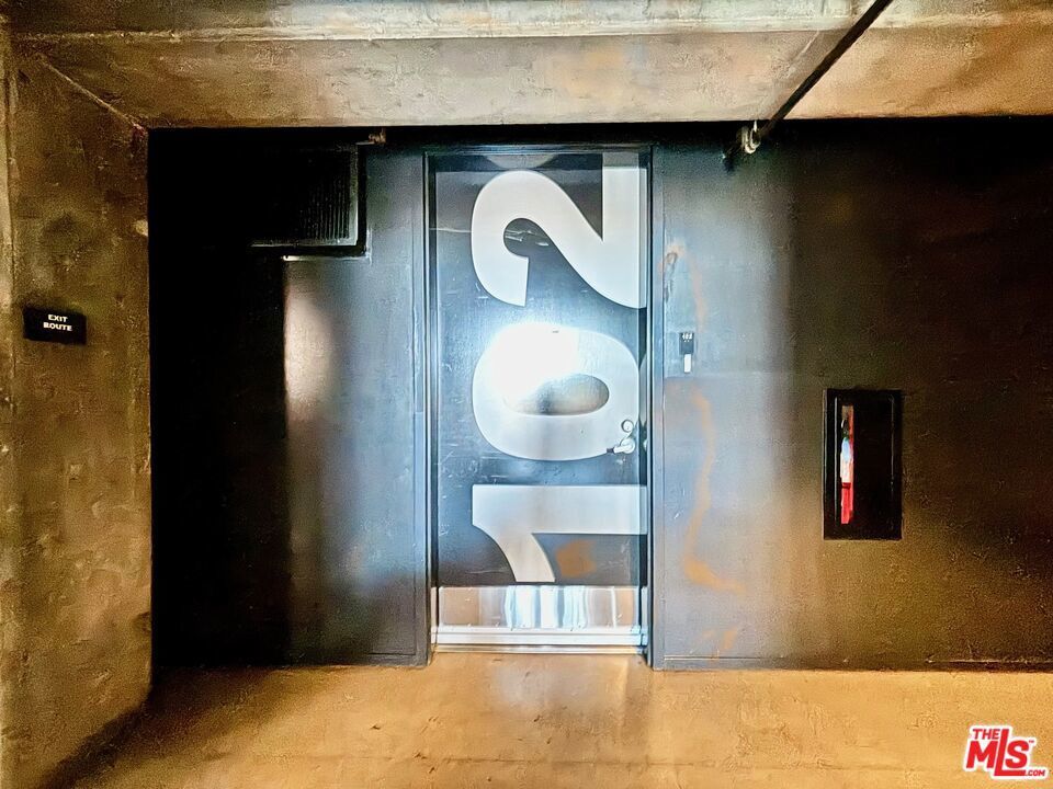 Photo of Listing #25606509