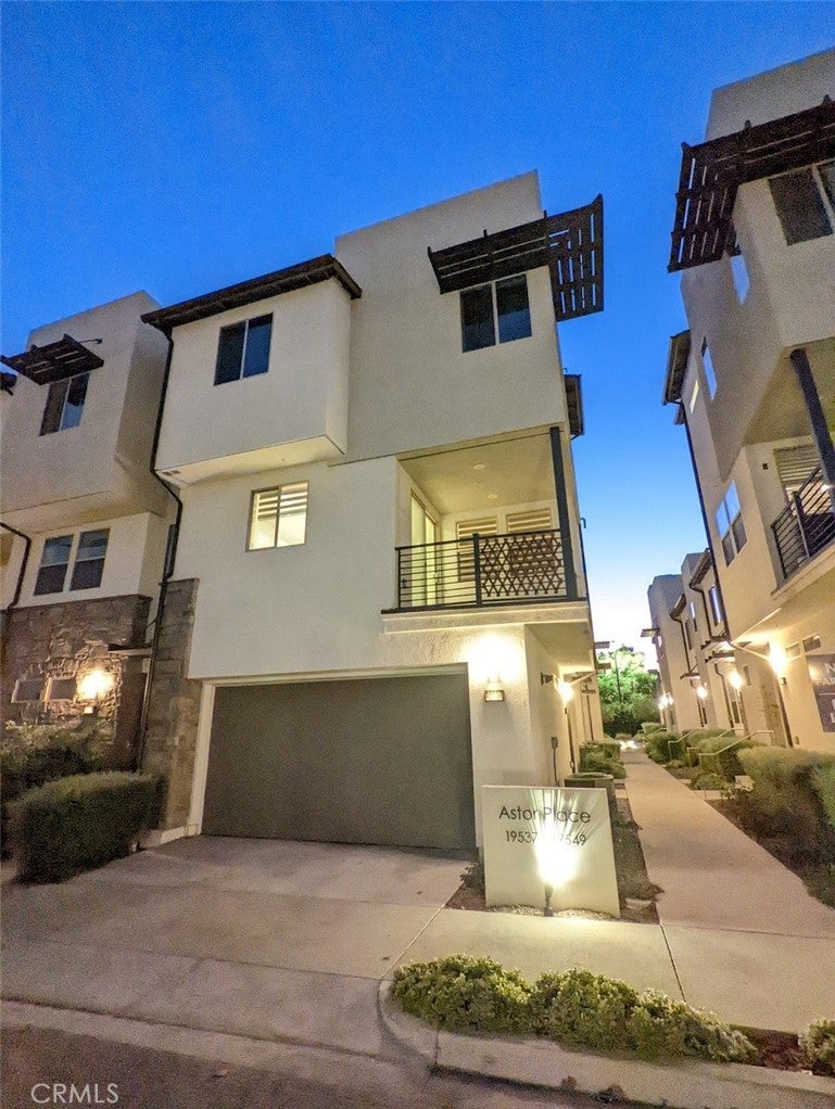 Photo of Listing #SR25240358