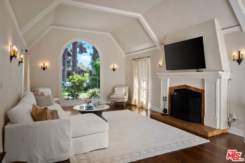 Photo of Listing #25604629