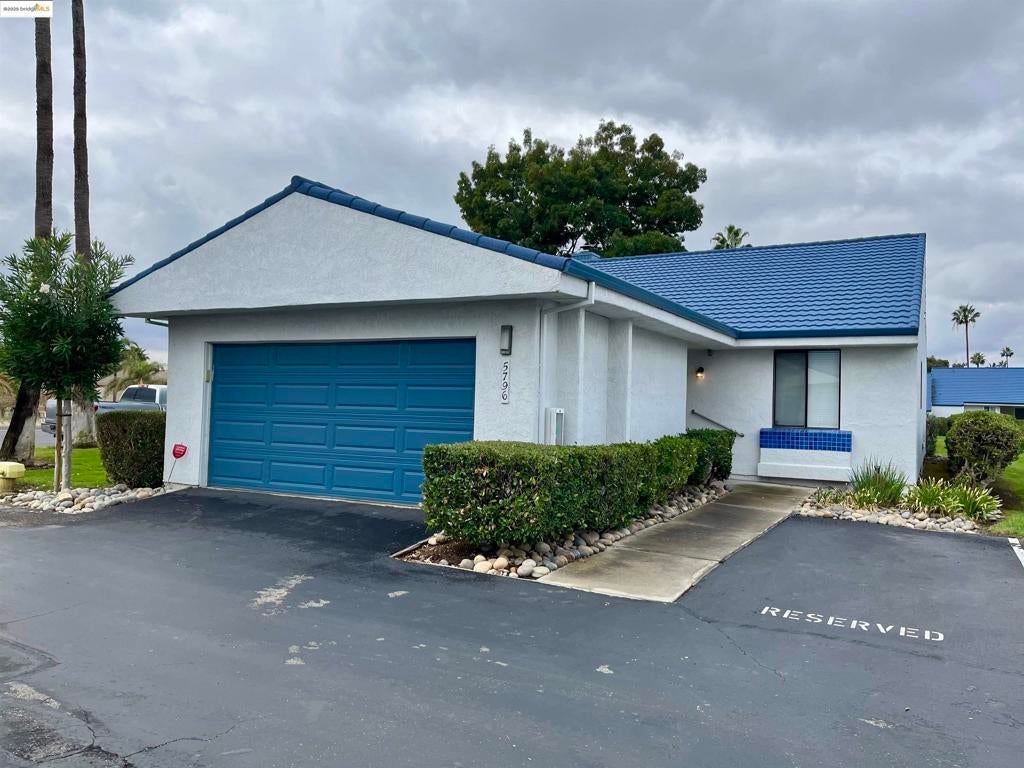 Photo of Listing #41114906