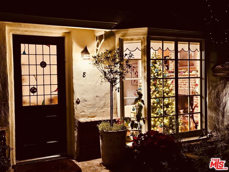 Photo of Listing #25607079