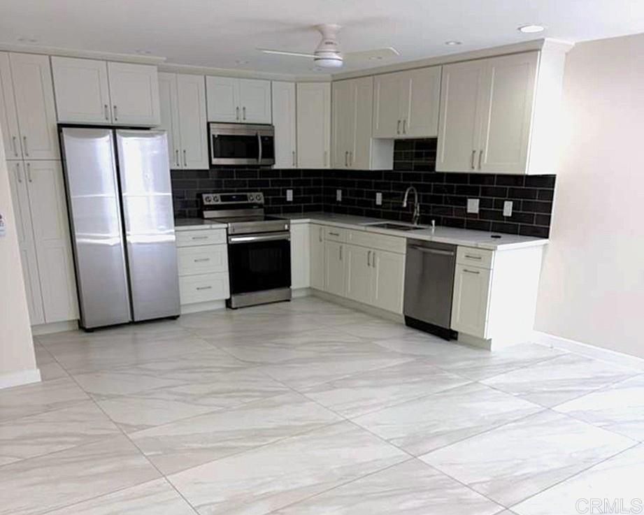 Photo of Listing #PTP2507886