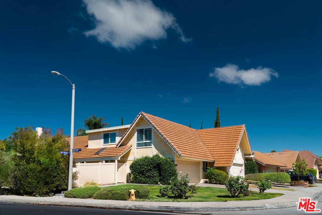 Photo of Listing #25607235