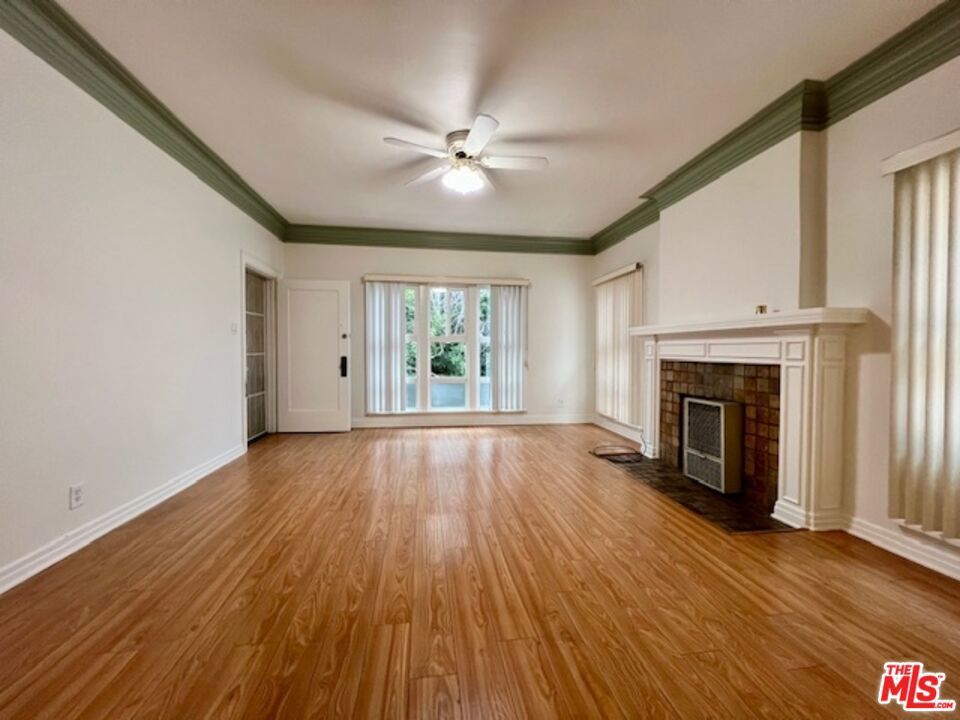 Photo of Listing #25607463