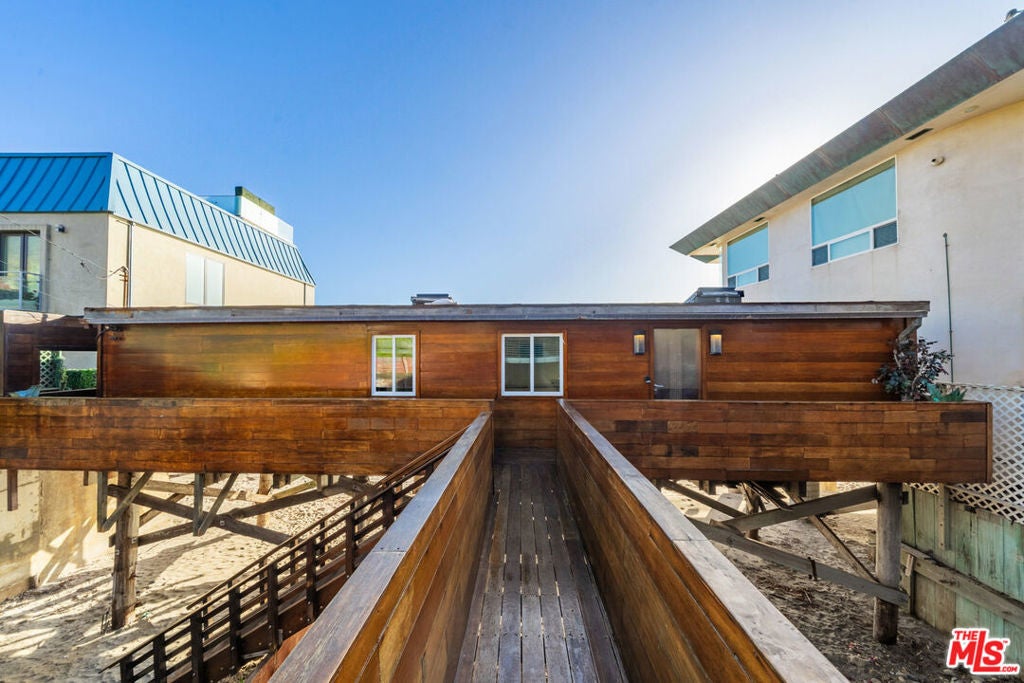 Photo of Listing #25607631