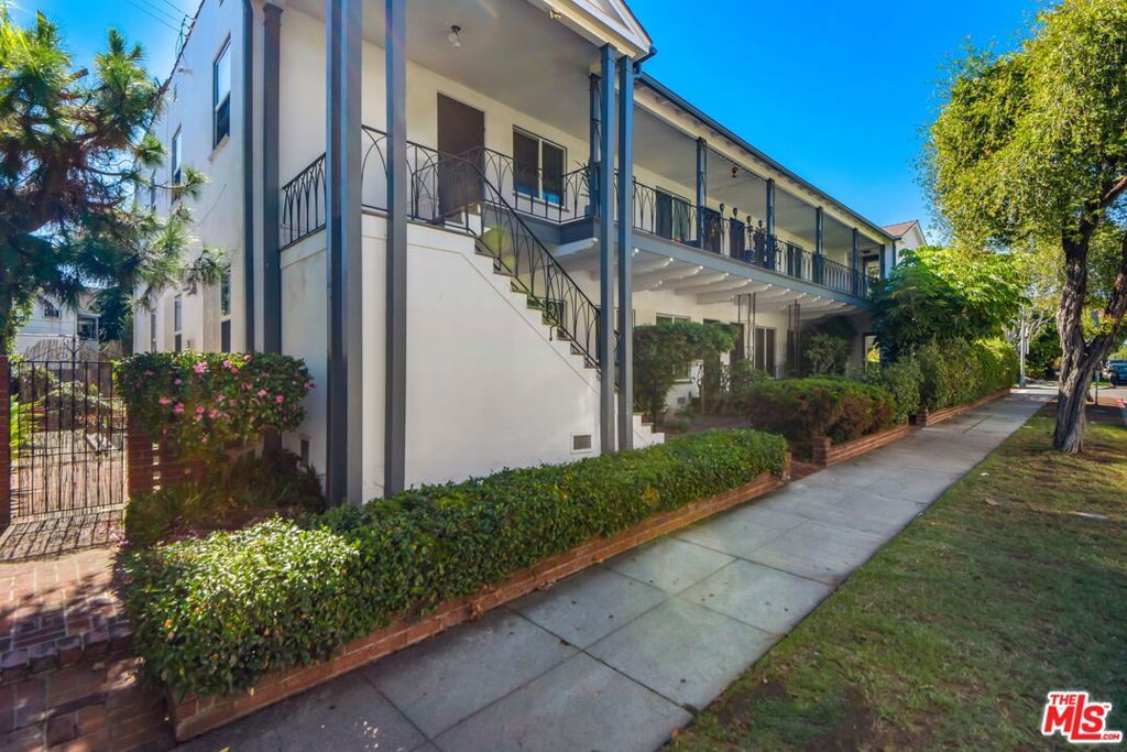 Photo of Listing #25606083