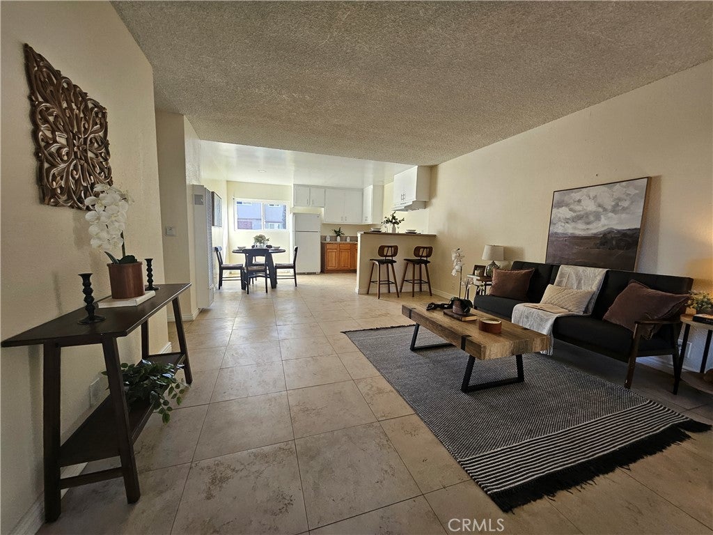 Photo of Listing #PW25243021