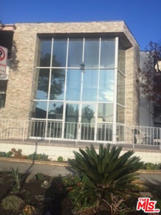 Photo of Listing #25608041