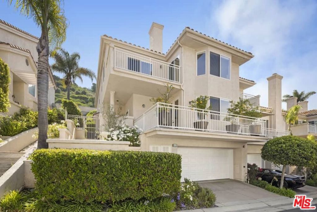 Photo of Listing #25606853