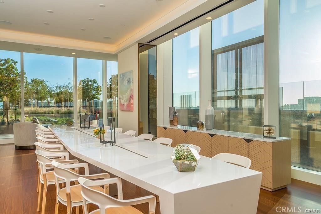 Photo of Listing #WS25243425