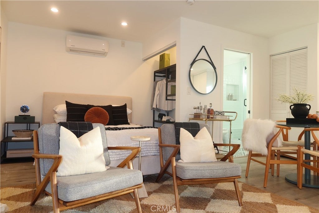 Photo of Listing #OC25242922