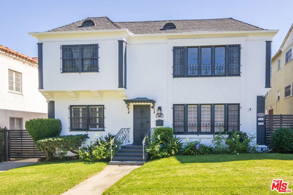 Photo of Listing #25606357