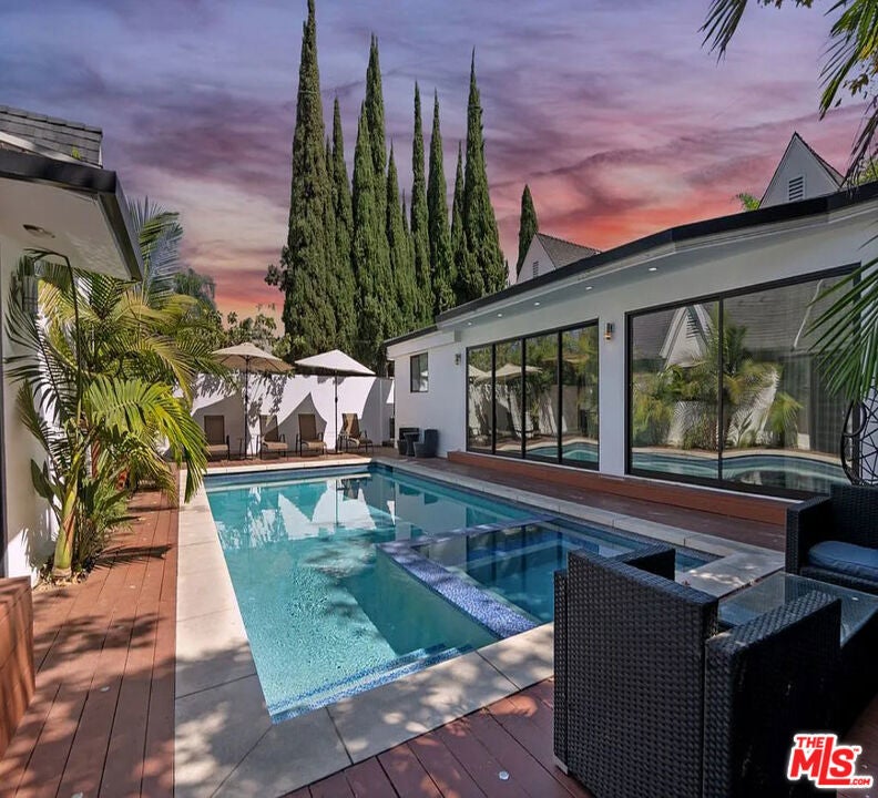 Photo of Listing #25608643